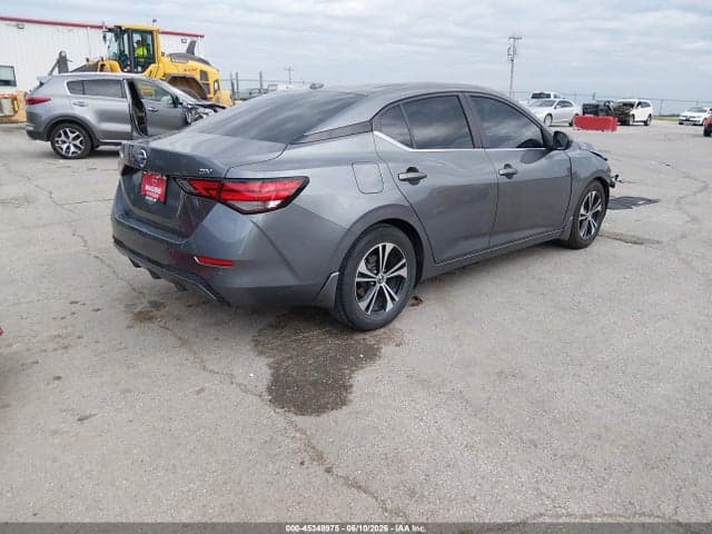 2022 NISSAN SENTRA SV XTRONIC CVT 4