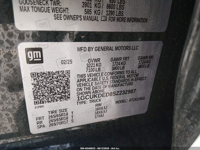 2025 CHEVROLET SILVERADO 1500 4WD STANDARD BED LT 9
