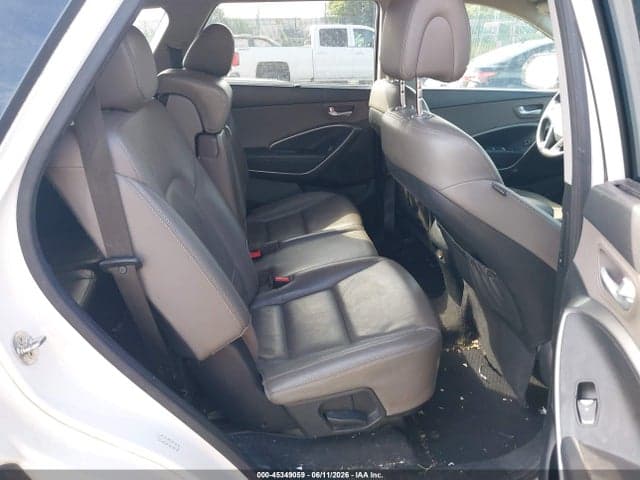 2017 HYUNDAI SANTA FE SE 8