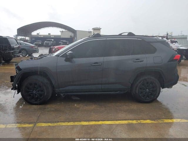 2020 TOYOTA RAV4 LE 15