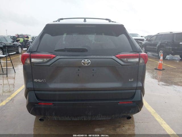 2020 TOYOTA RAV4 LE 17