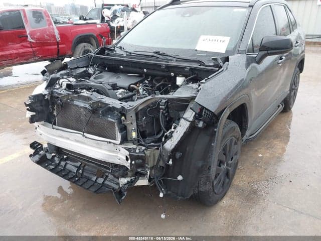 2020 TOYOTA RAV4 LE 6