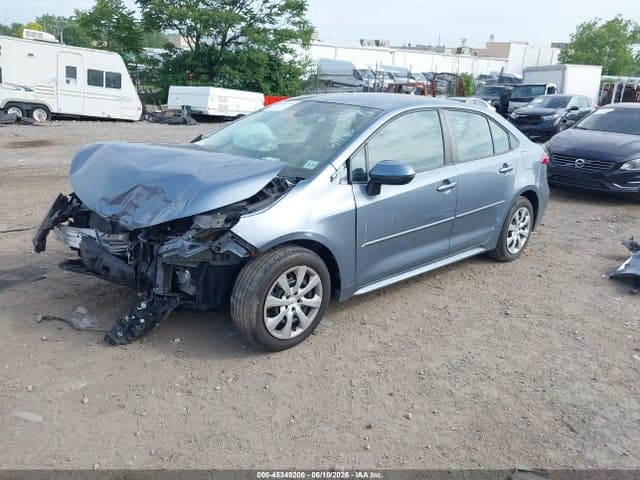 2022 TOYOTA COROLLA LE 2