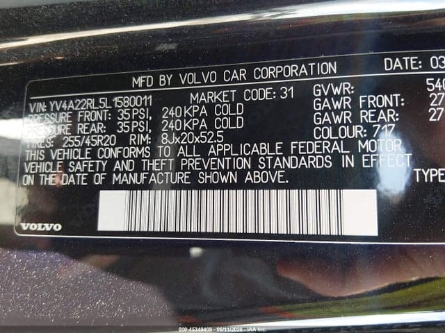 2020 VOLVO XC60 T6 9