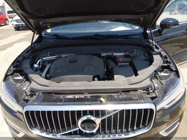 2020 VOLVO XC60 T6 10