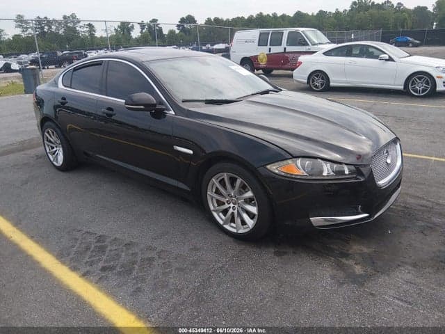 2013 JAGUAR XF V6