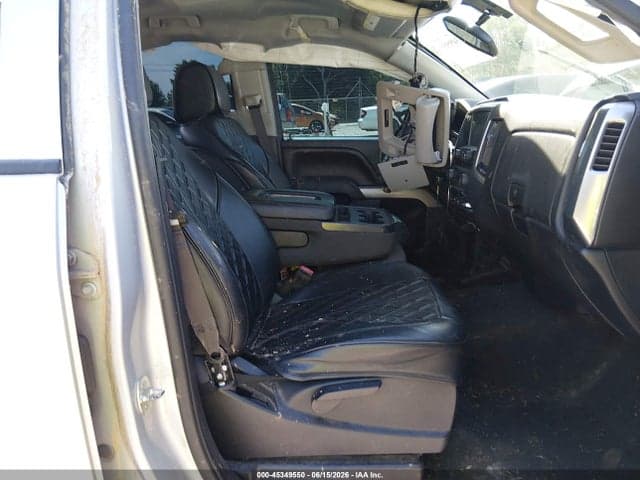 2017 CHEVROLET SILVERADO 1500 LT 6
