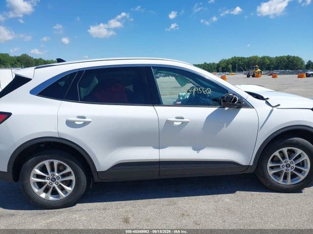 2020 FORD ESCAPE SE 14