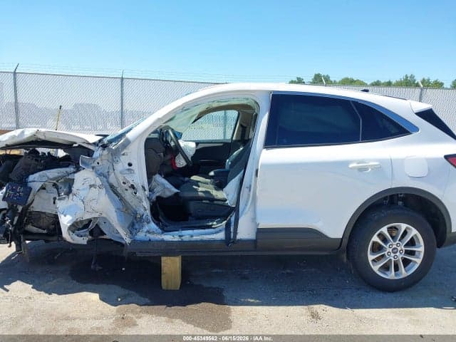 2020 FORD ESCAPE SE 15