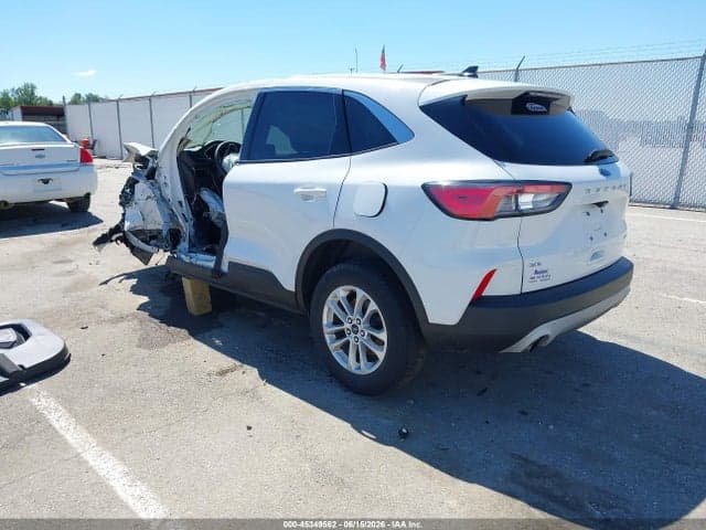 2020 FORD ESCAPE SE 3