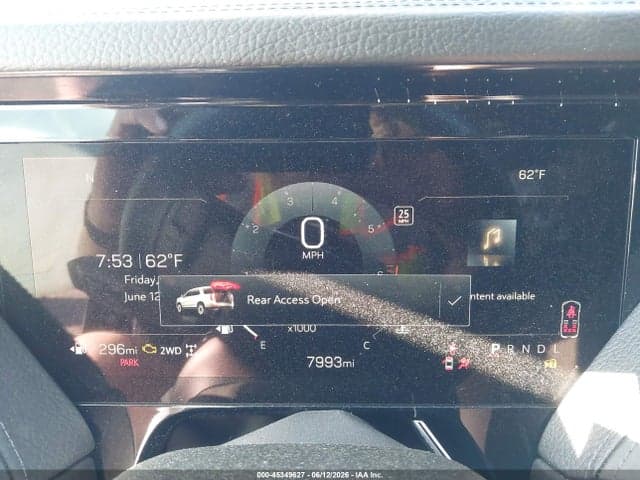 2025 GMC YUKON XL 4WD DENALI 7