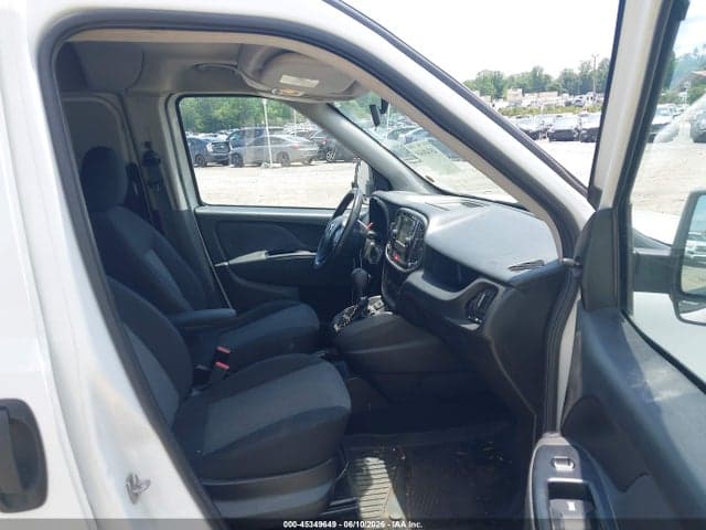2017 RAM PROMASTER CITY TRADESMAN 5