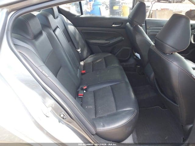 2019 NISSAN ALTIMA 2.5 SR 8