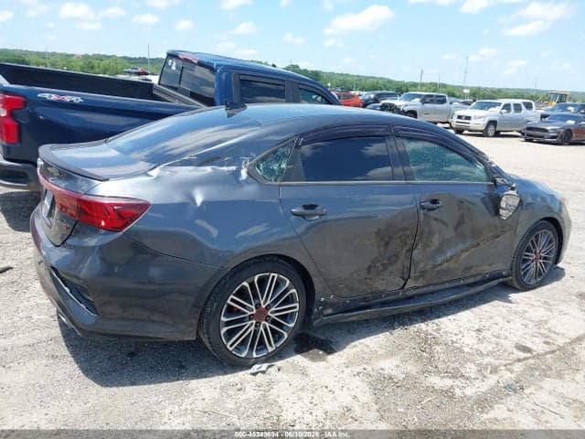 2020 KIA FORTE GT 4
