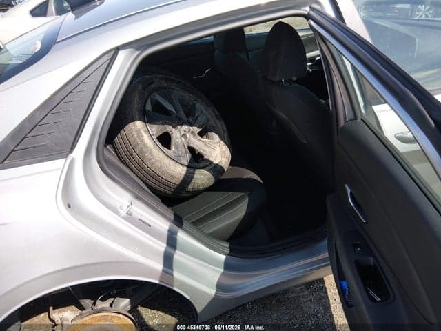 2021 HYUNDAI ELANTRA SEL 8