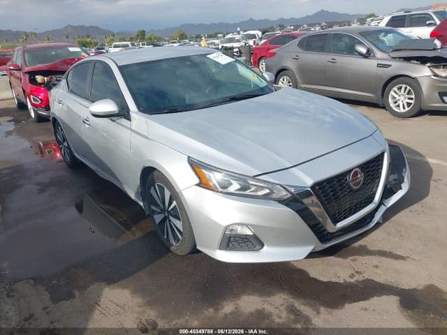 2022 NISSAN ALTIMA SV FWD