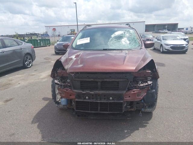 2018 FORD ESCAPE SE 12