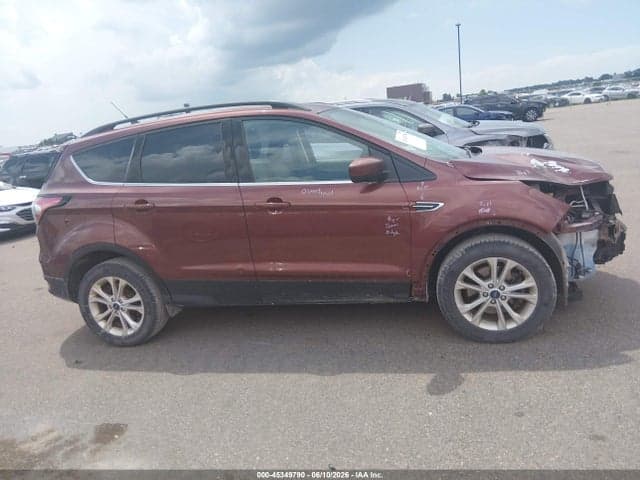 2018 FORD ESCAPE SE 13