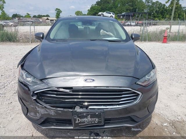 2019 FORD FUSION SE 12