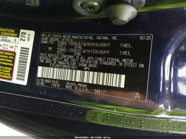 2021 TOYOTA SIENNA XLE 9