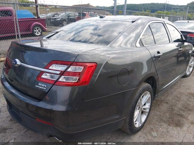 2018 FORD TAURUS SEL 4