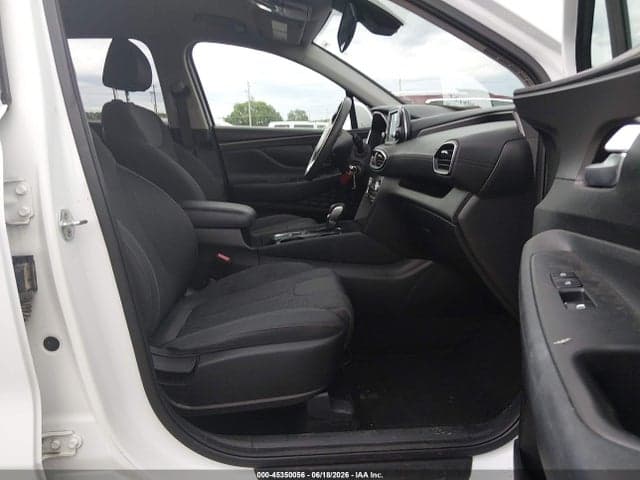 2019 HYUNDAI SANTA FE SE 5