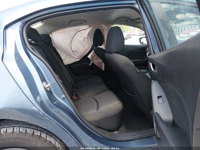 2016 MAZDA MAZDA3 I SPORT 8
