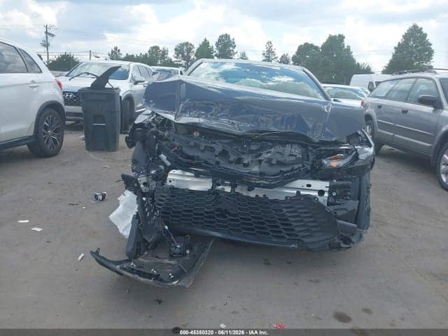 2025 TOYOTA CAMRY SE 6