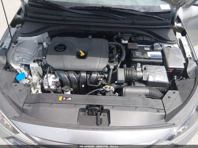2020 HYUNDAI ELANTRA SE 10