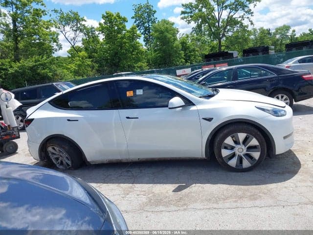 2022 TESLA MODEL Y LONG RANGE DUAL MOTOR ALL-WHEEL DRIVE 11