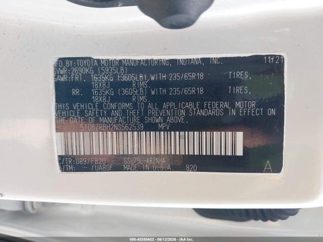 2022 TOYOTA HIGHLANDER LE 9