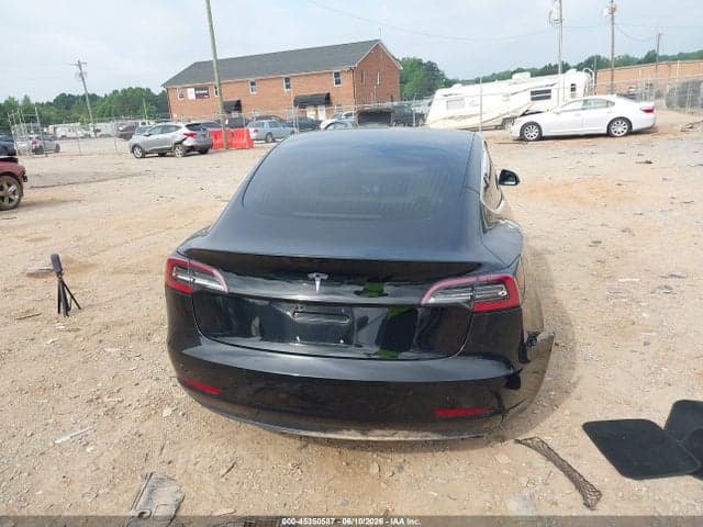 2018 TESLA MODEL 3 LONG RANGE/PERFORMANCE 15