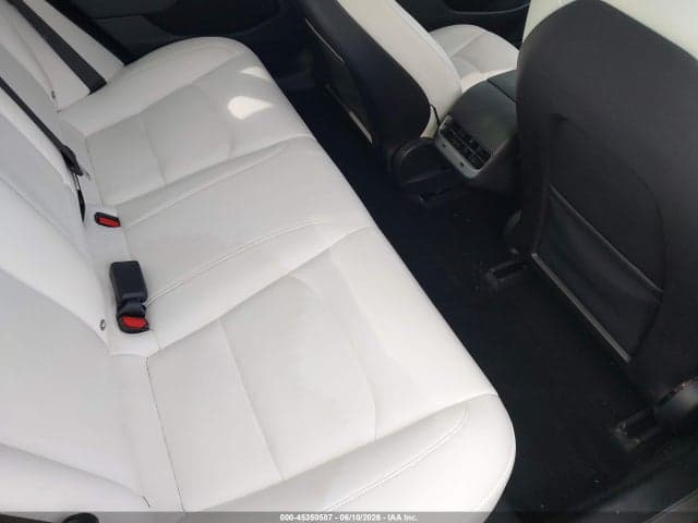 2018 TESLA MODEL 3 LONG RANGE/PERFORMANCE 8