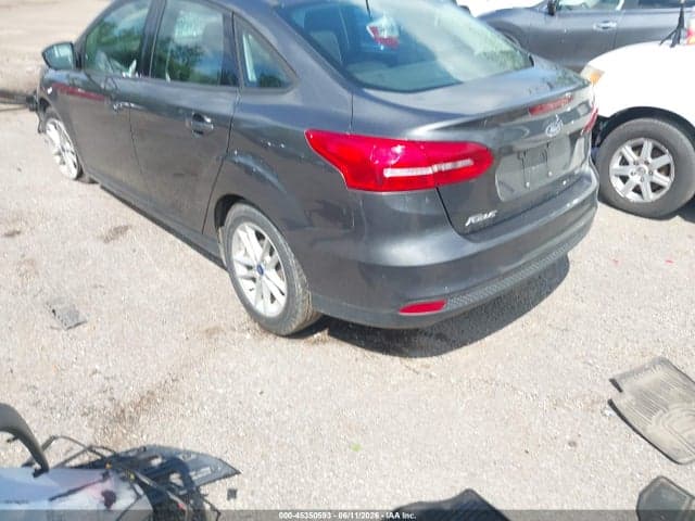 2017 FORD FOCUS SE 3
