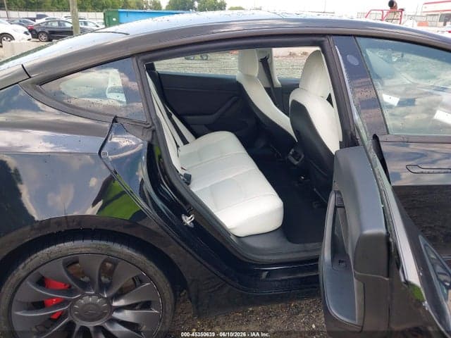 2022 TESLA MODEL 3 PERFORMANCE DUAL MOTOR ALL-WHEEL DRIVE 8