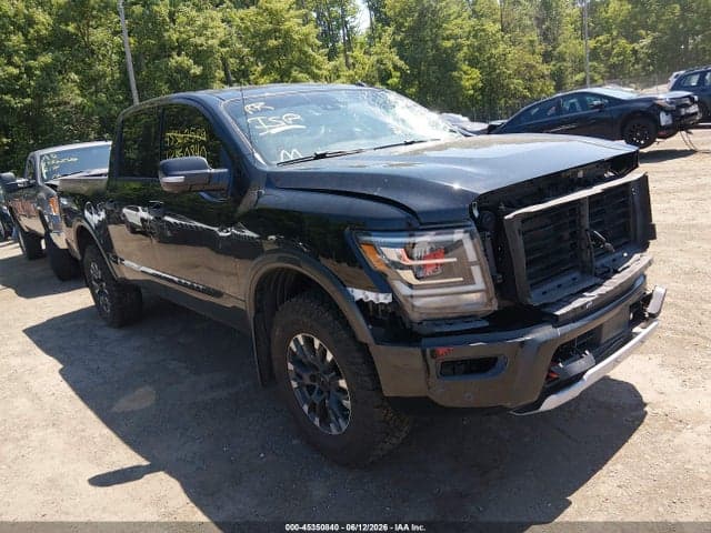 2021 NISSAN TITAN PRO-4X 4X4 1