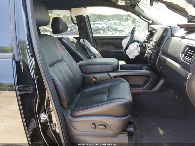 2021 NISSAN TITAN PRO-4X 4X4 5