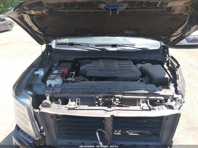 2021 NISSAN TITAN PRO-4X 4X4 10