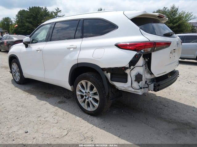 2020 TOYOTA HIGHLANDER LIMITED 3