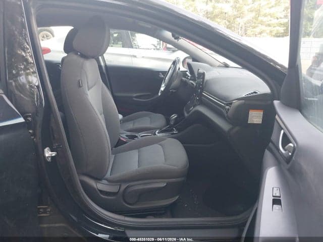 2021 HYUNDAI IONIQ PLUG-IN HYBRID SE 5