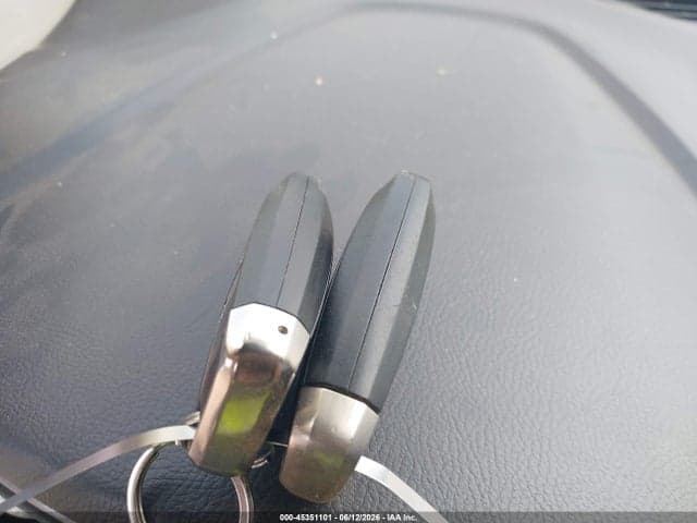 2020 FORD FUSION SE 11