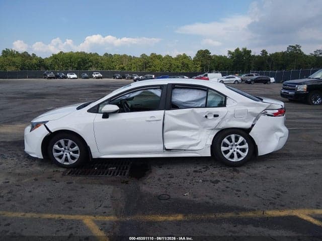 2024 TOYOTA COROLLA LE 14