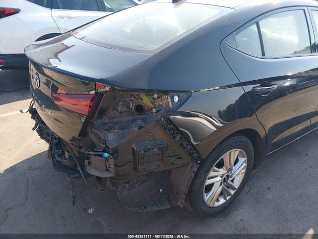 2020 HYUNDAI ELANTRA SEL 18