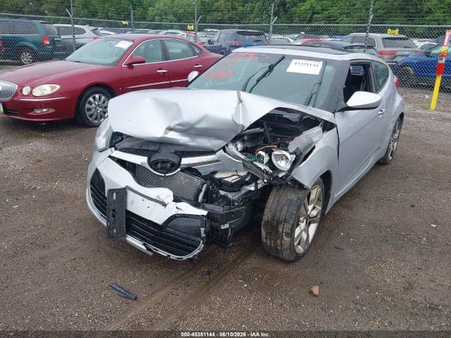 2017 HYUNDAI VELOSTER VALUE EDITION 2