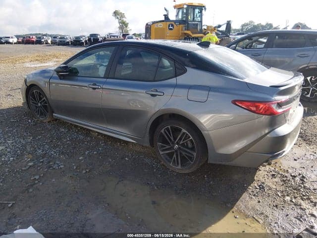 2025 TOYOTA CAMRY XSE 3