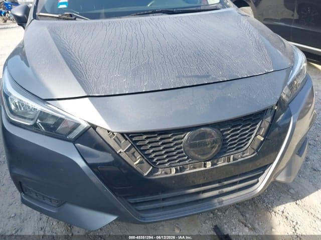 2020 NISSAN VERSA SV XTRONIC CVT 6