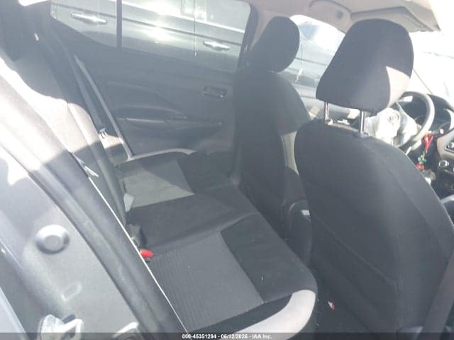 2020 NISSAN VERSA SV XTRONIC CVT 8