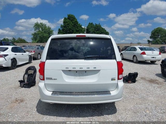 2017 DODGE GRAND CARAVAN GT 16
