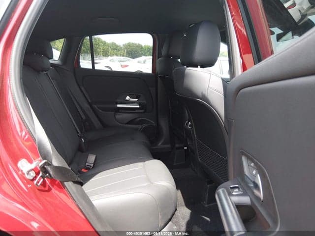 2026 MERCEDES-BENZ GLA 250 4MATIC 8