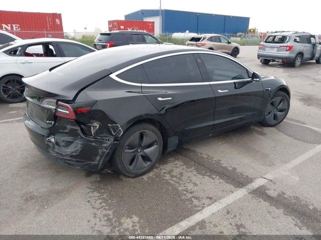 2019 TESLA MODEL 3 4